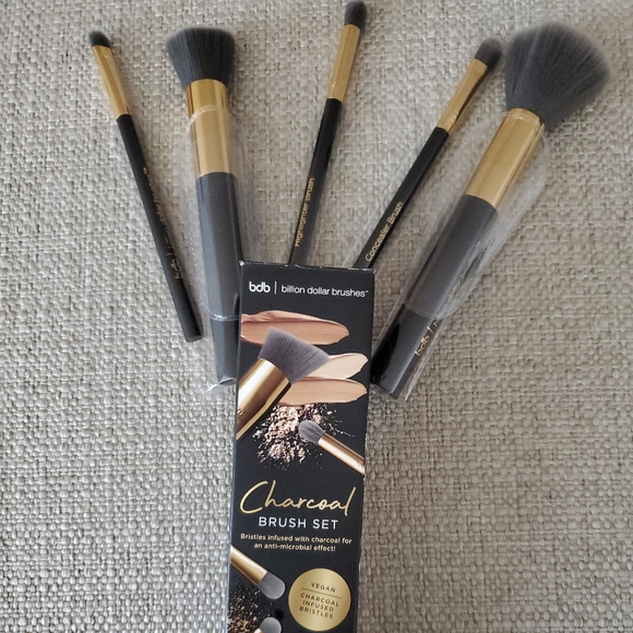 Billion Dollar Brush Set - Picture 1 of 2